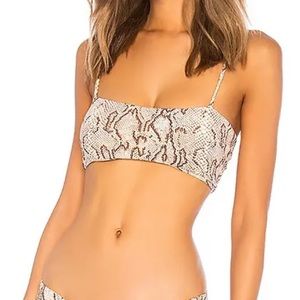 Hezeus Bikini Top in Boa